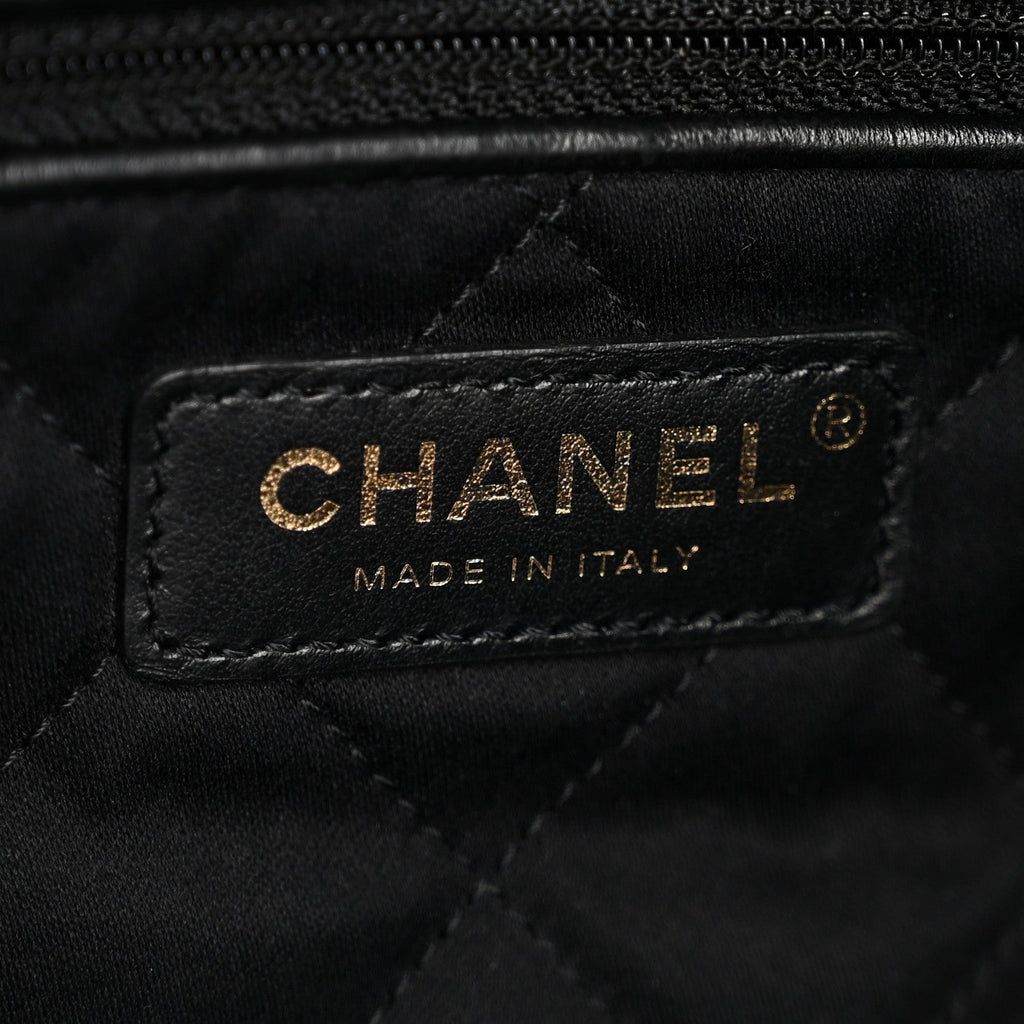 Shiny Calfskin Quilted Small Chanel 22 Black