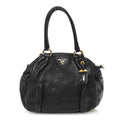 Vitello Daino Shoulder Bag Black