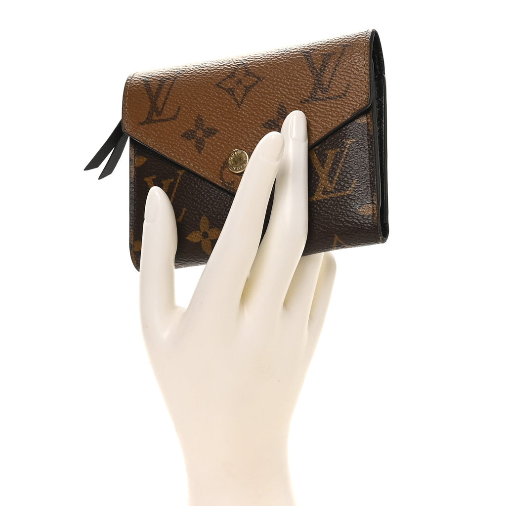 Reverse Monogram Victorine Wallet