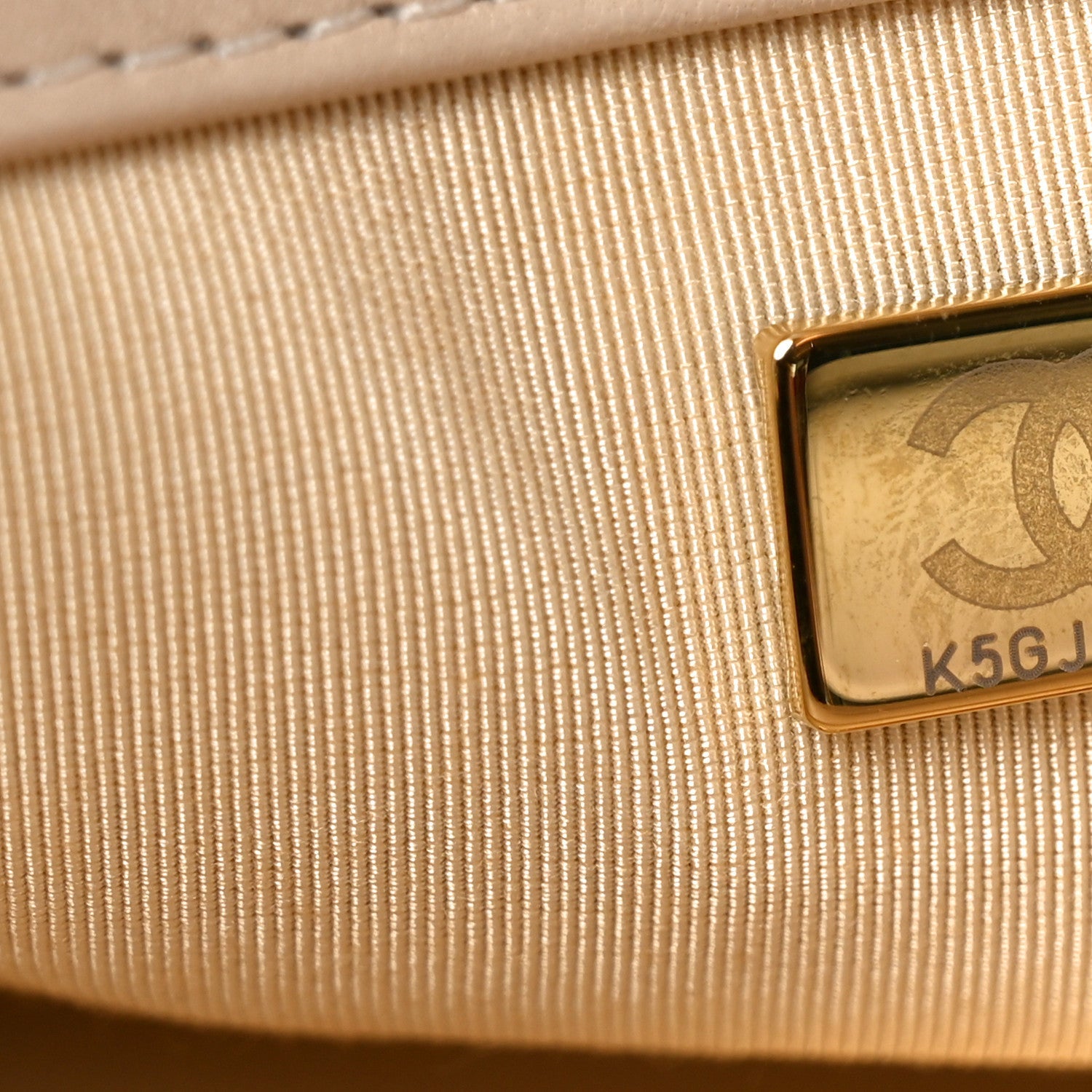 Lambskin Quilted Maxi Chanel 19 Flap Beige