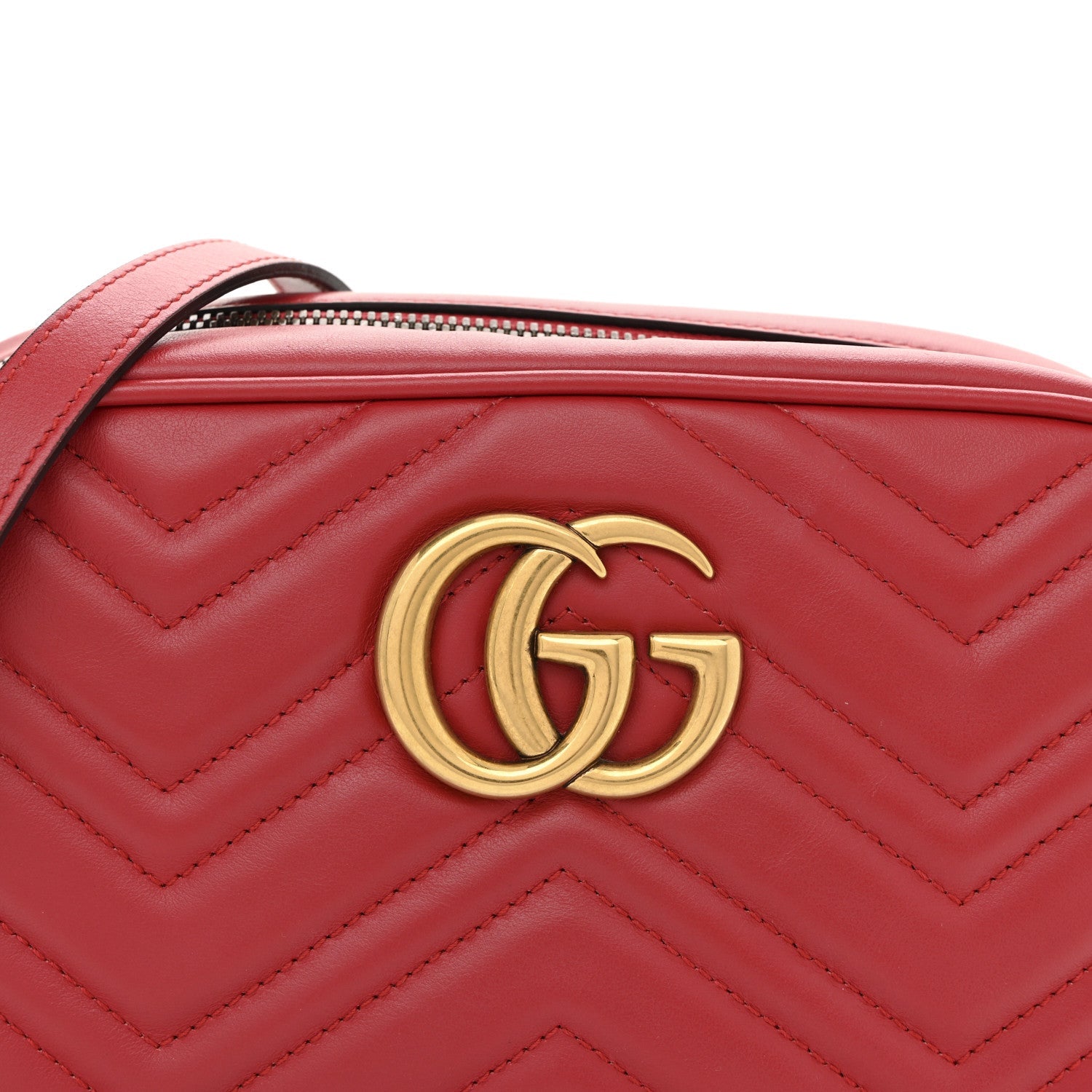 Calfskin Matelasse Small GG Marmont Chain Shoulder Bag Hibiscus Red