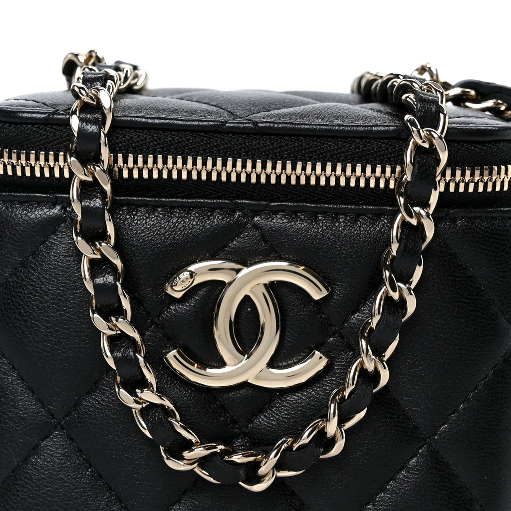 Lambskin Quilted Mini CC Crush Vanity Case With Chain Black