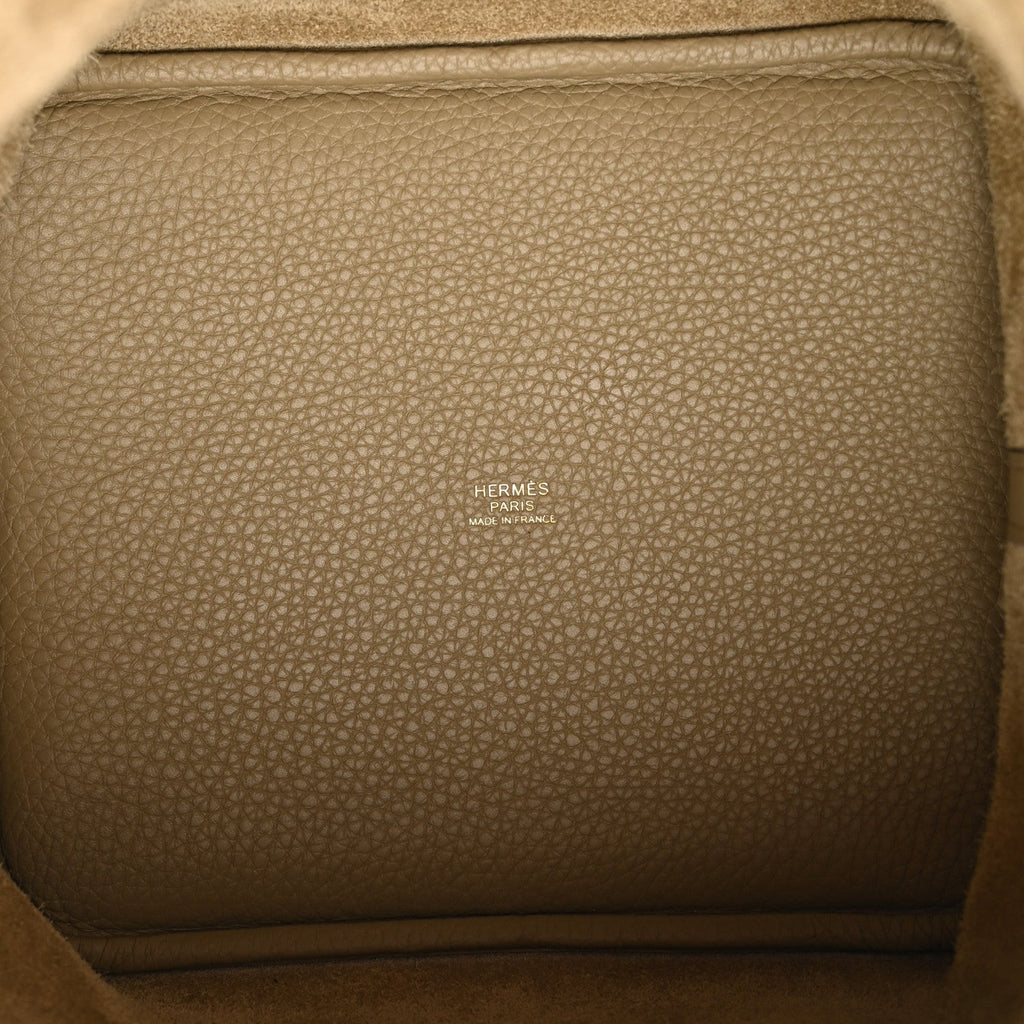 Taurillon Clemence Picotin Lock 22 MM Beige Marfa