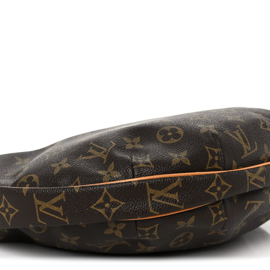 Monogram Croissant MM