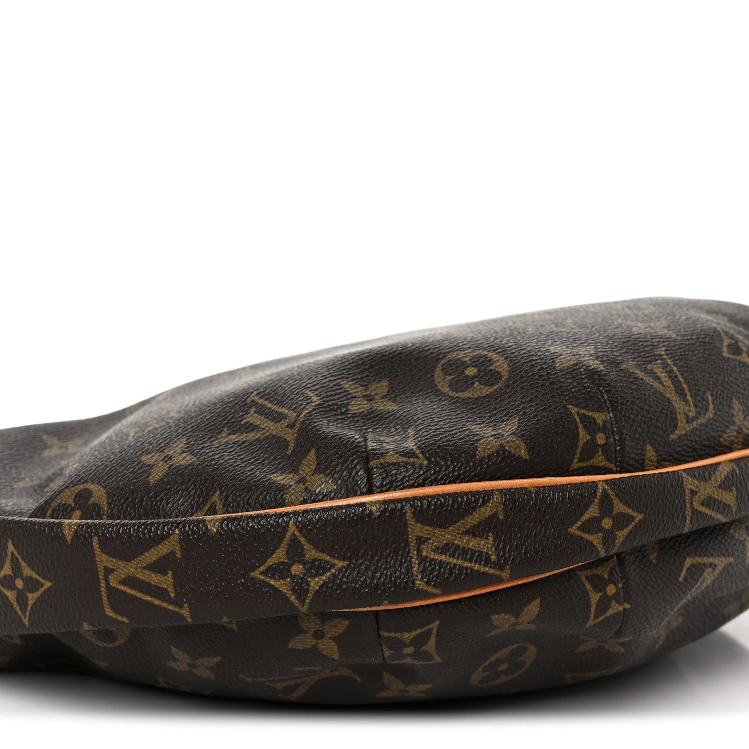 Monogram Croissant MM