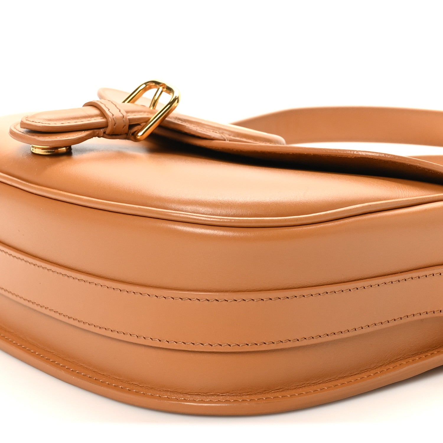 Box Calfskin Medium Bobby Flap Camel