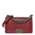 Caviar Chevron Quilted Medium Boy Flap Red