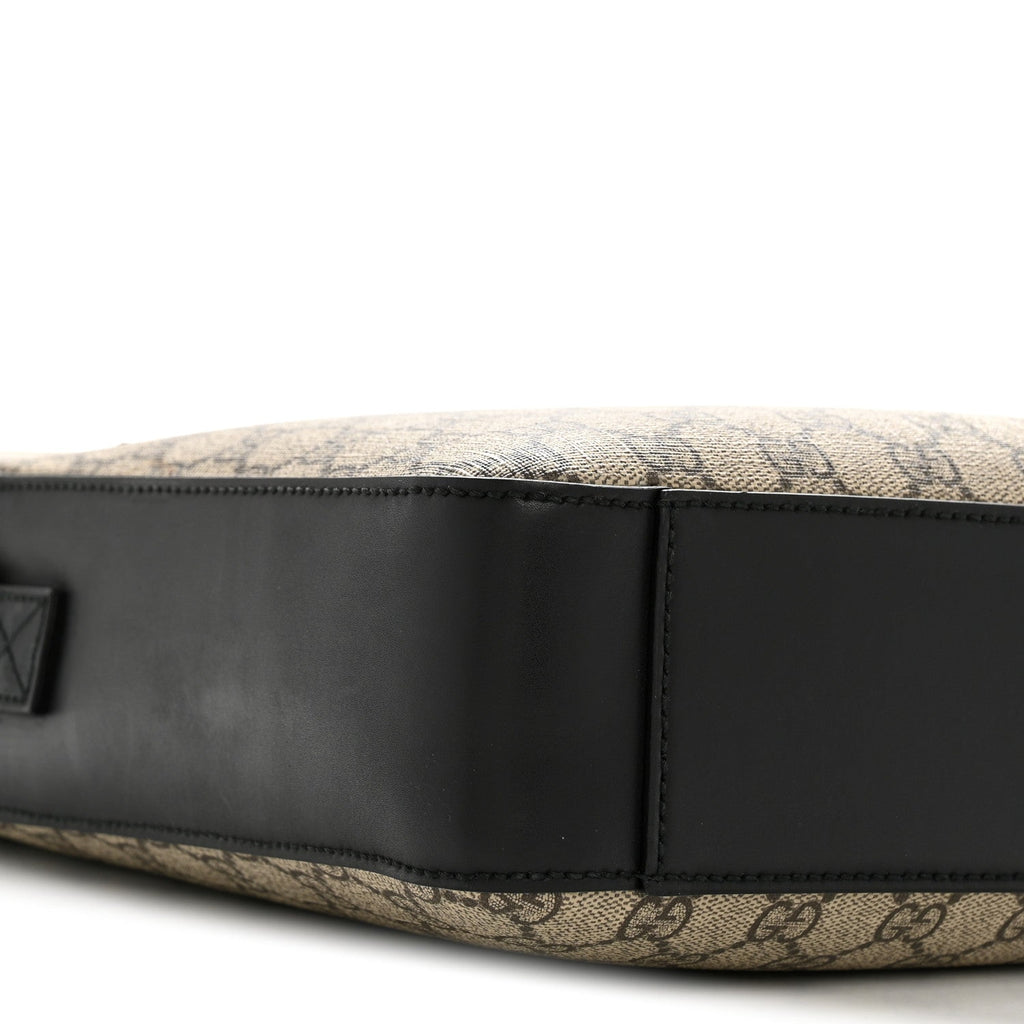 GG Supreme Monogram Flat Messenger Bag Beige Black New Acero