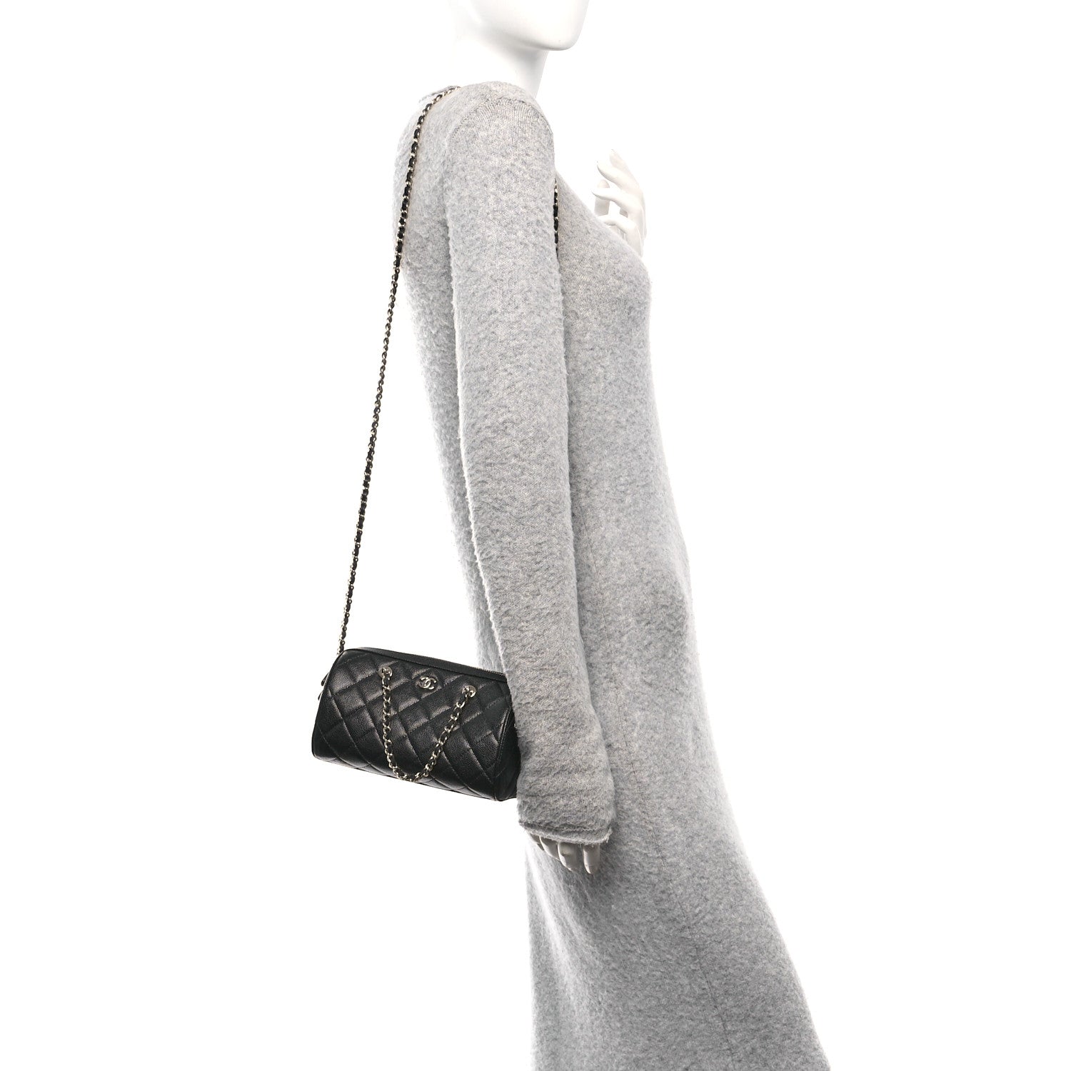 Caviar Quilted Barrel Clutch With Chain Black