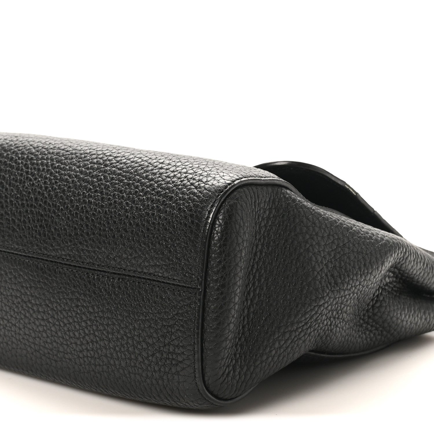Small Classic Grain Calfskin Medium Lily Black