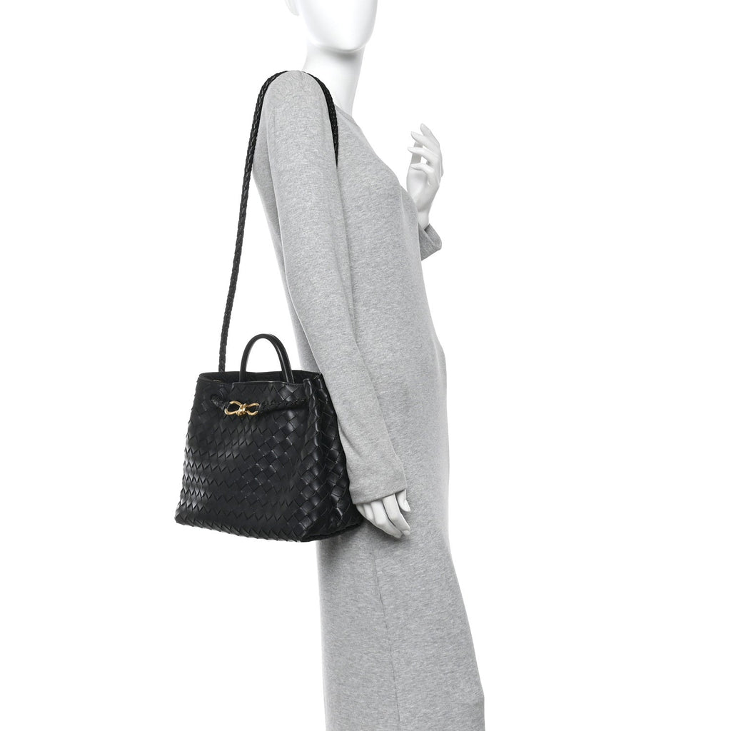 Nappa Intrecciato Medium Andiamo Shoulder Bag Black