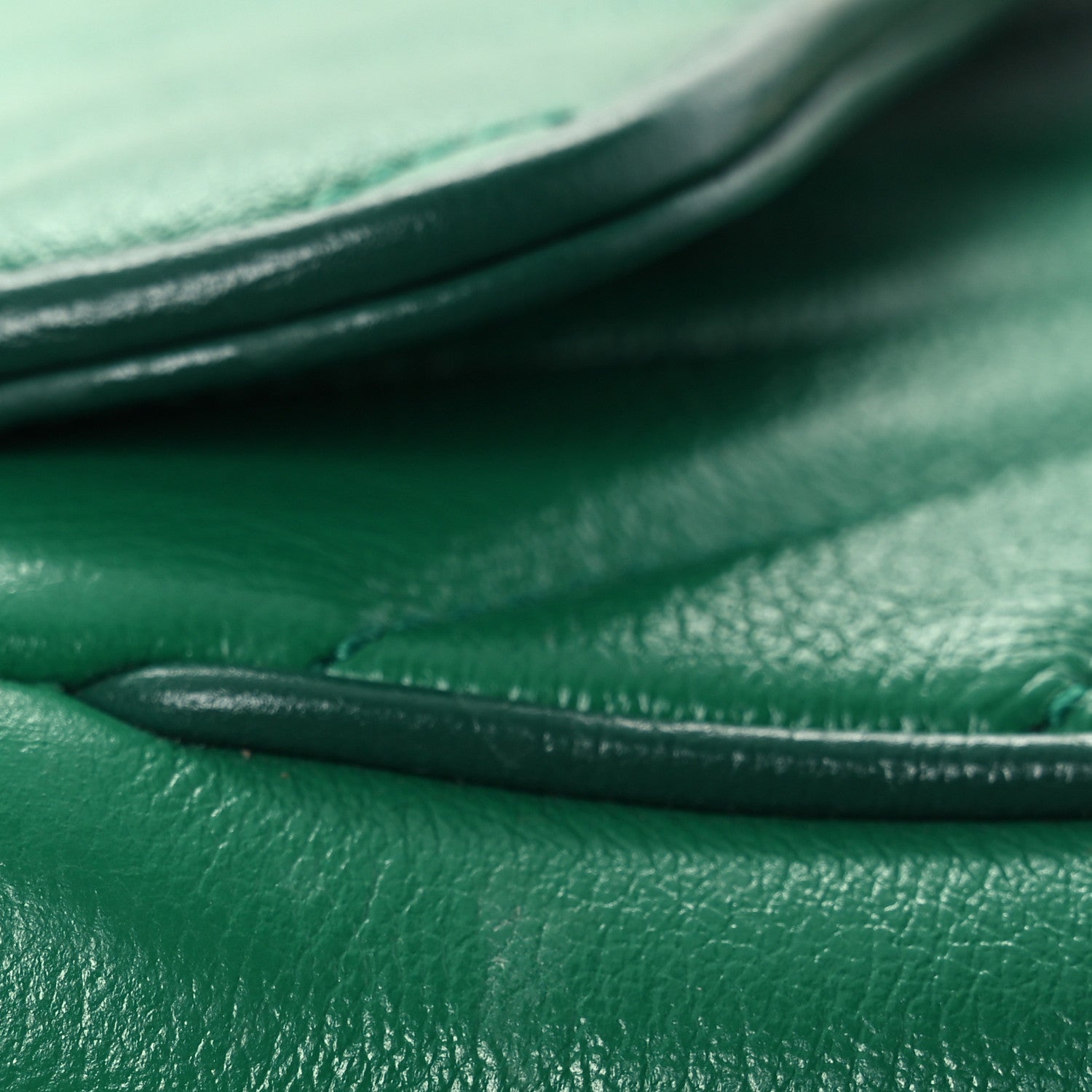 Azalea Calfskin Enamel Matelasse Diagonal Small Torchon GG Marmont Shoulder Bag New Shamarock Emerald