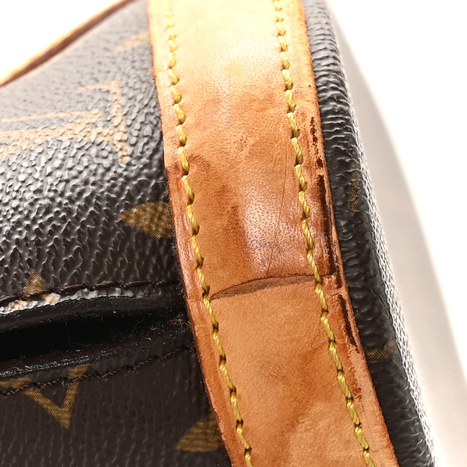 Monogram Babylone