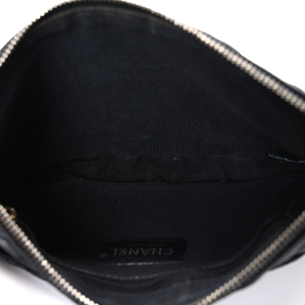 Caviar Quilted Timeless CC Shoulder Bag Black