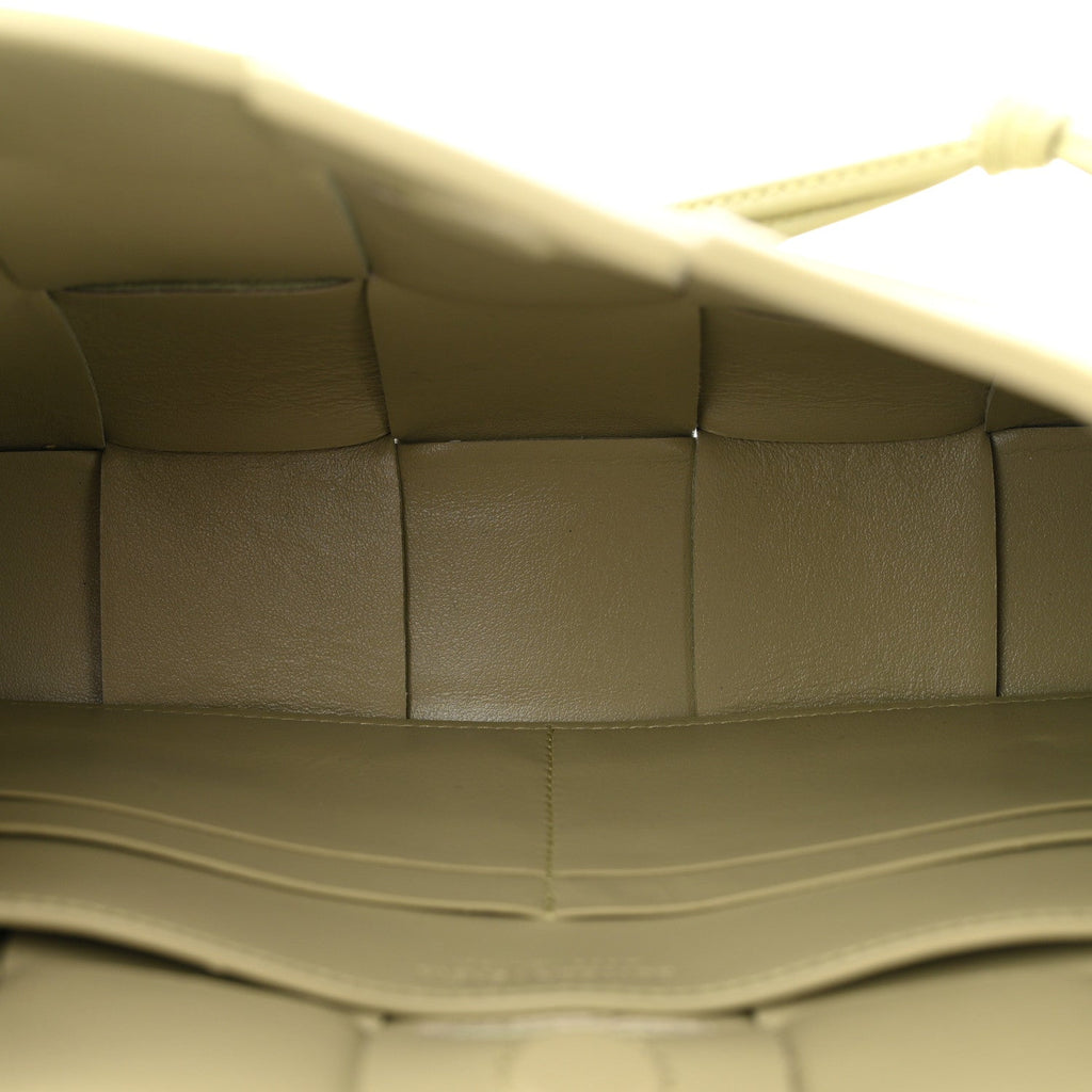 Calfskin Maxi Intrecciato Cassette Pouch On Strap Travertine