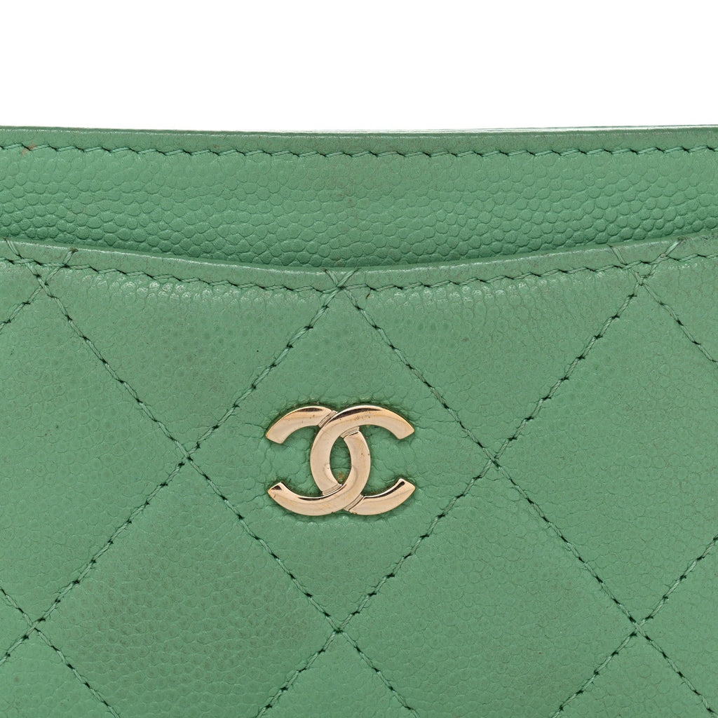 Caviar Quilted  Holder Green
