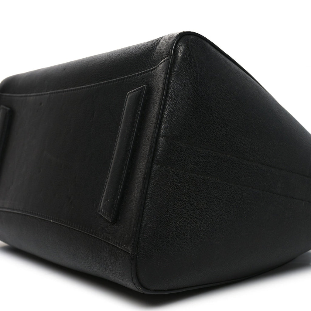 Sugar Goatskin Medium Antigona Black