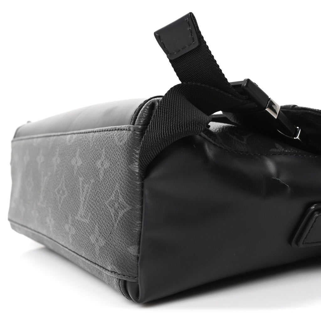 Monogram Eclipse Voyager PM Messenger