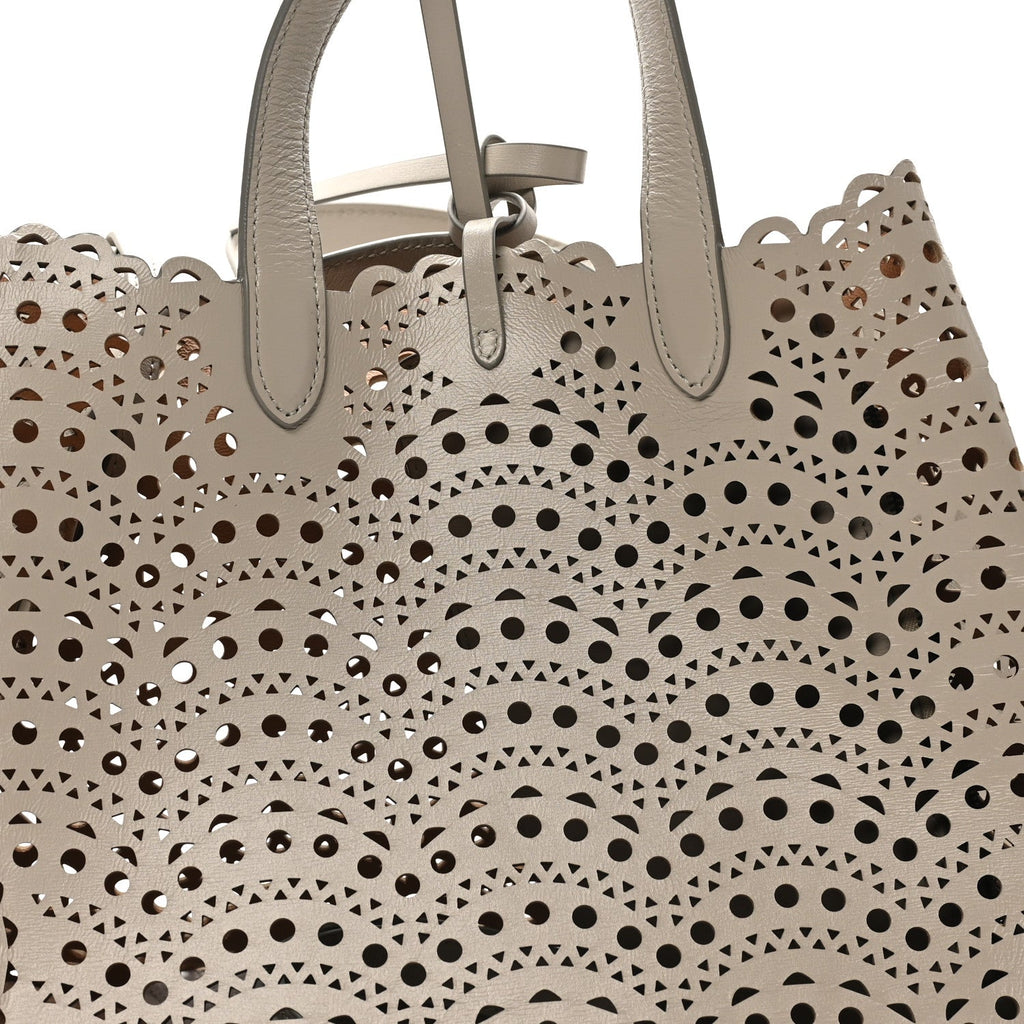Lux Calfskin Vienne Wave Mina 25 Bag Perle