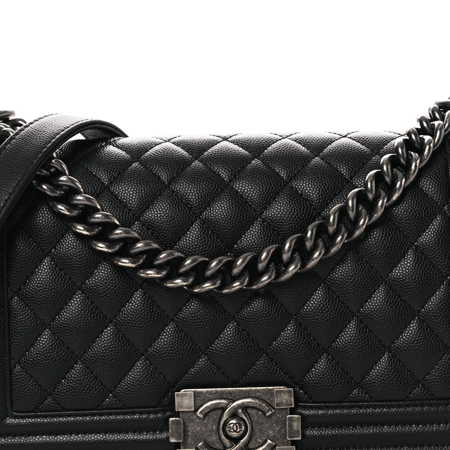 Caviar Quilted Medium Boy Flap Black