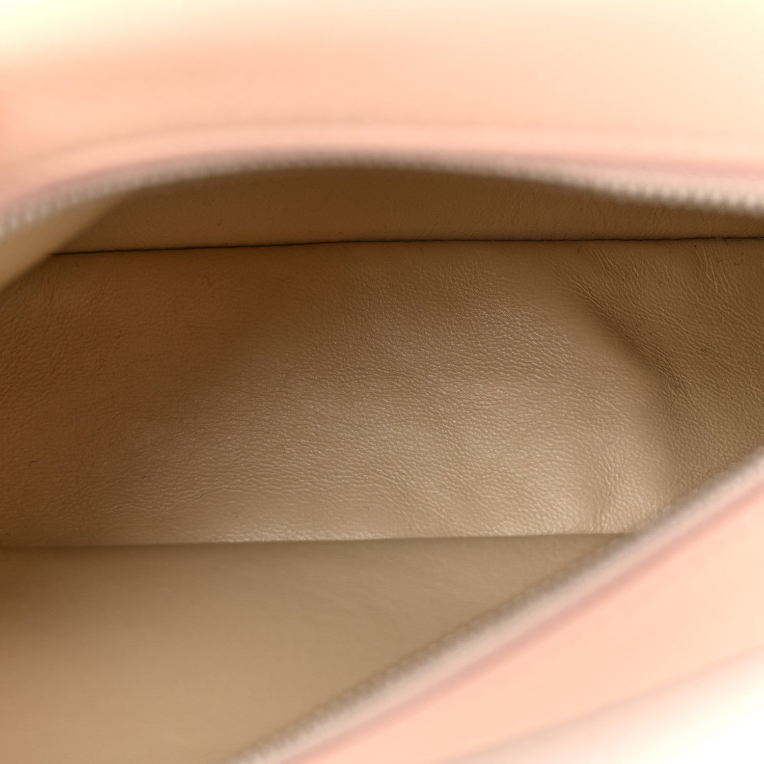 Grained Calfskin L19 Extra Pocket Pouch Candoglia Marble