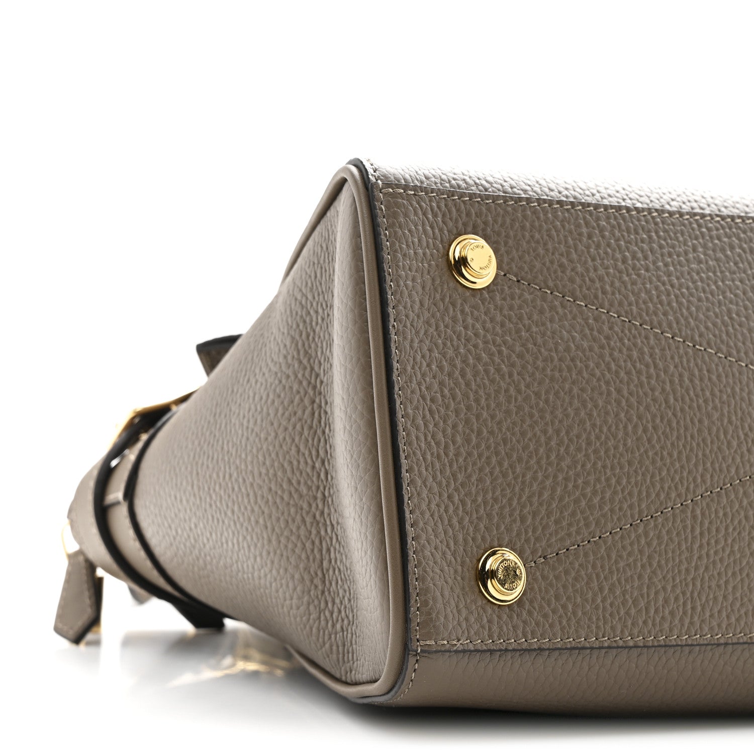 Taurillon Calfskin Vendome MM Earth