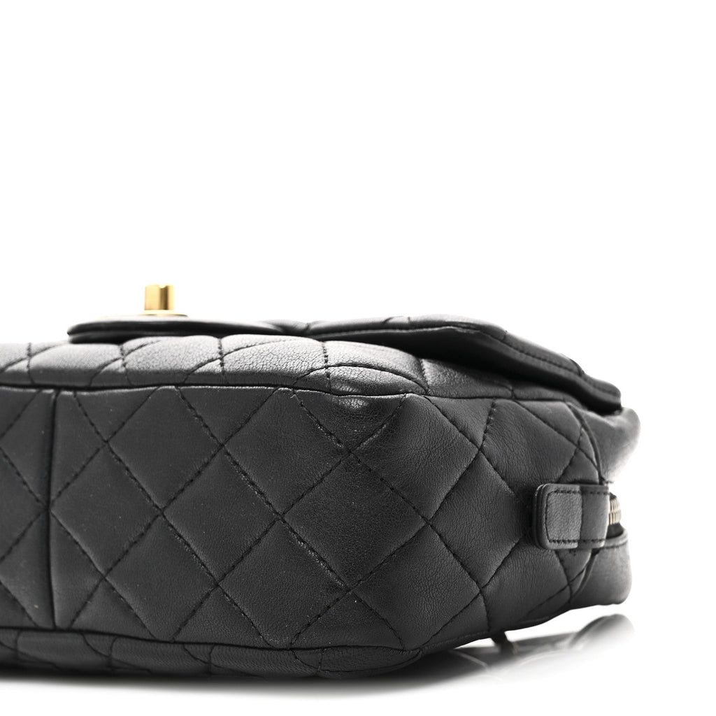Sheepskin Quilted Trapezio Camera Case Black