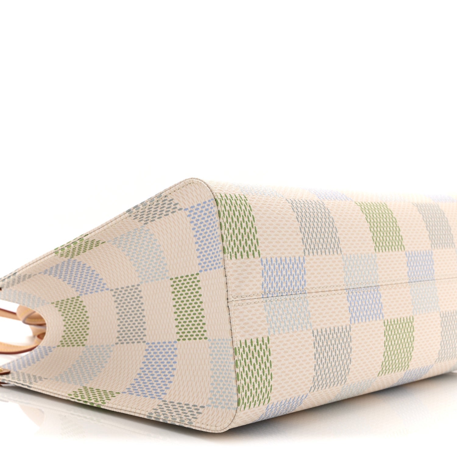 Damier Giant Onthego MM Pistachio