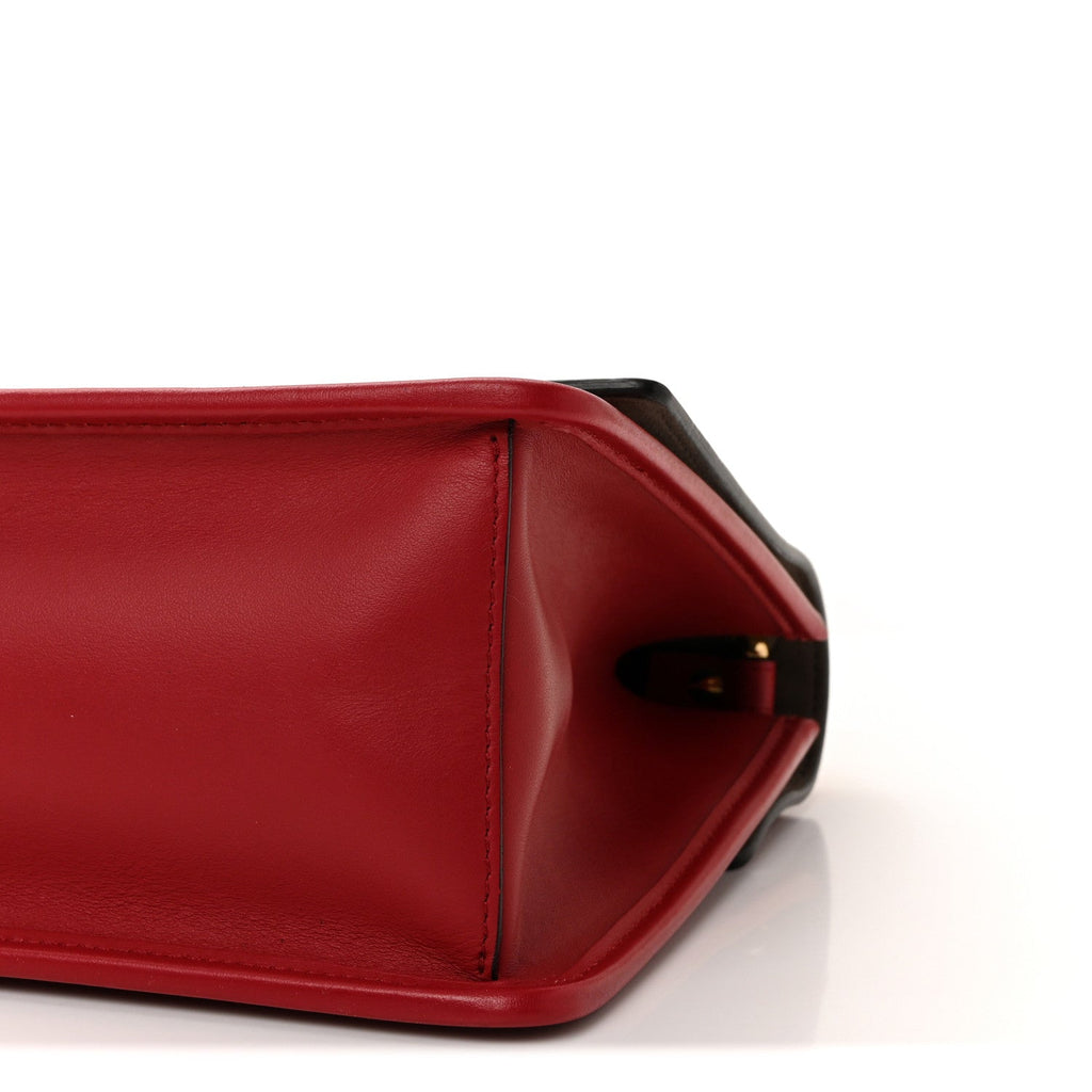 Vitello Century Opaco F is Fendi Kan I Shoulder Fragola