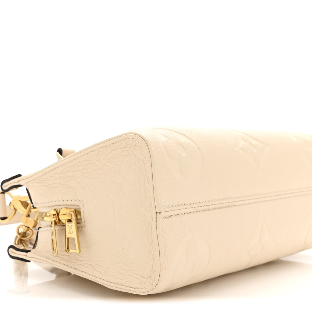 Empreinte Monogram Giant OnTheGo East West Creme