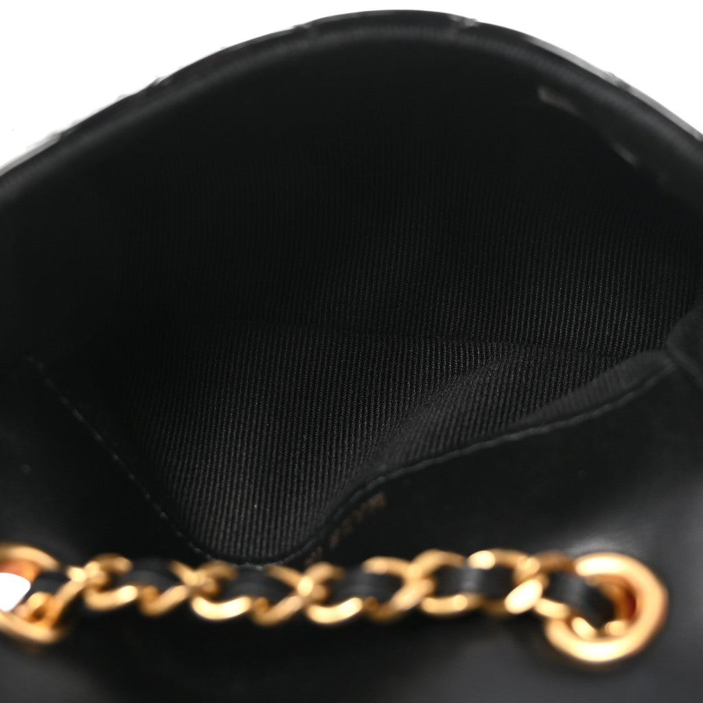 Patent Enamel Quilted Coco Hearts Clutch With Chain Black