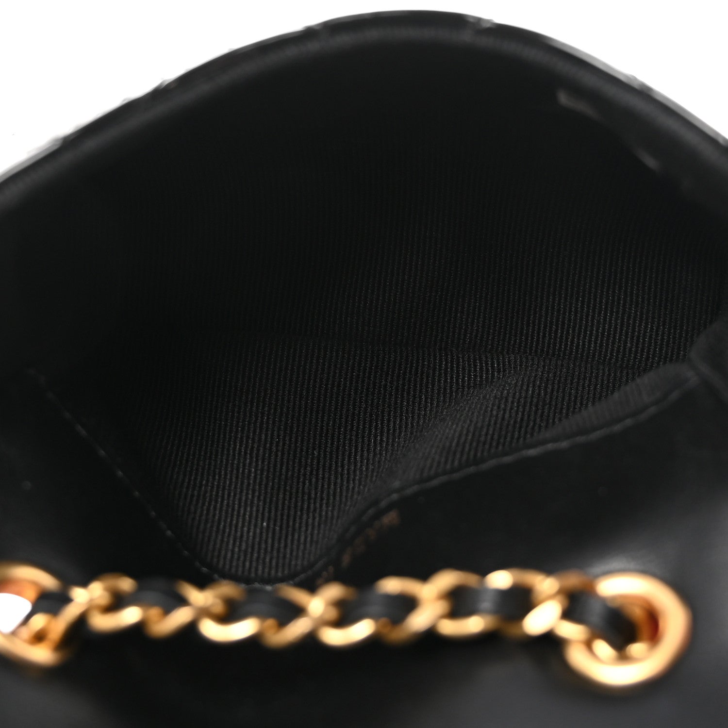 Patent Enamel Quilted Coco Hearts Clutch With Chain Black