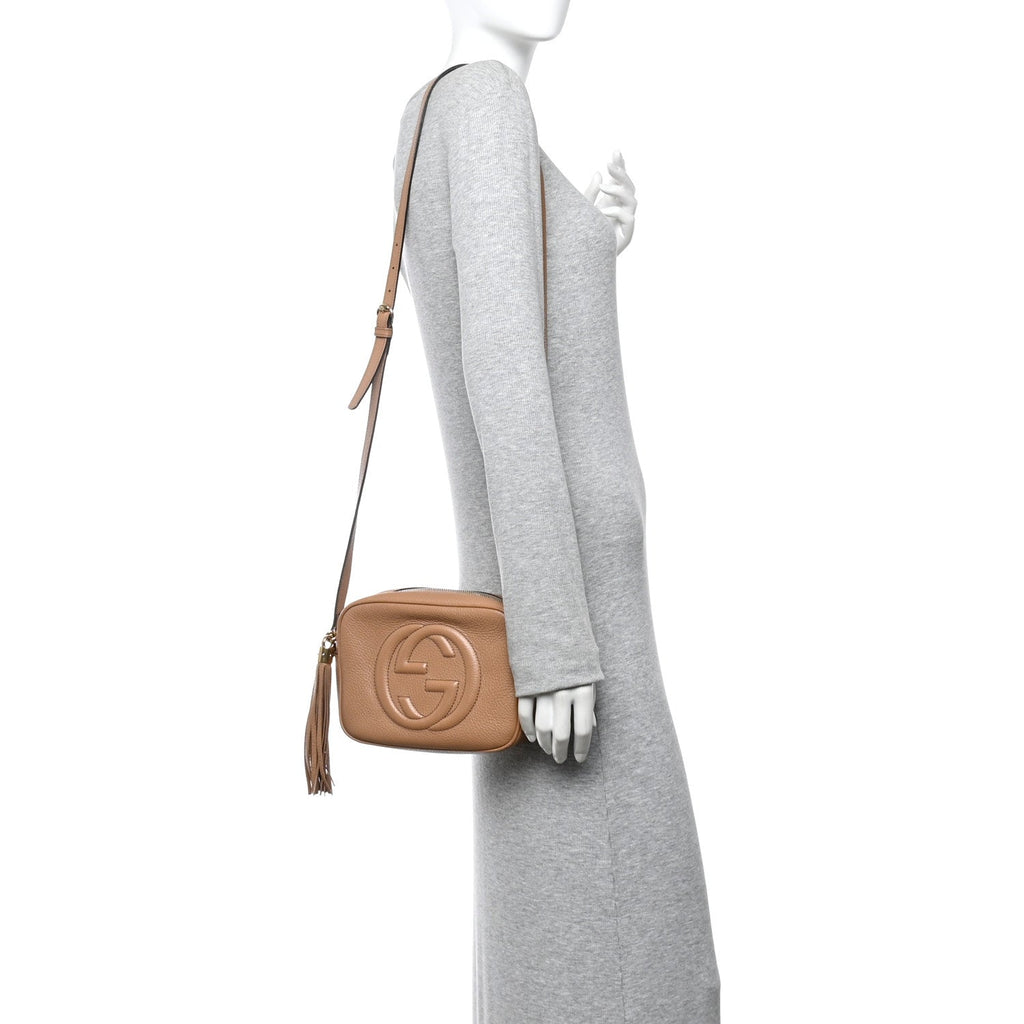 Pebbled Calfskin Small Soho Disco Bag Camelia