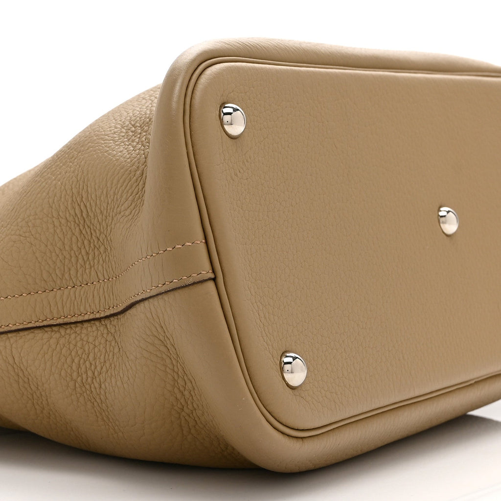 Taurillon Clemence Bolide 35 Biscuit
