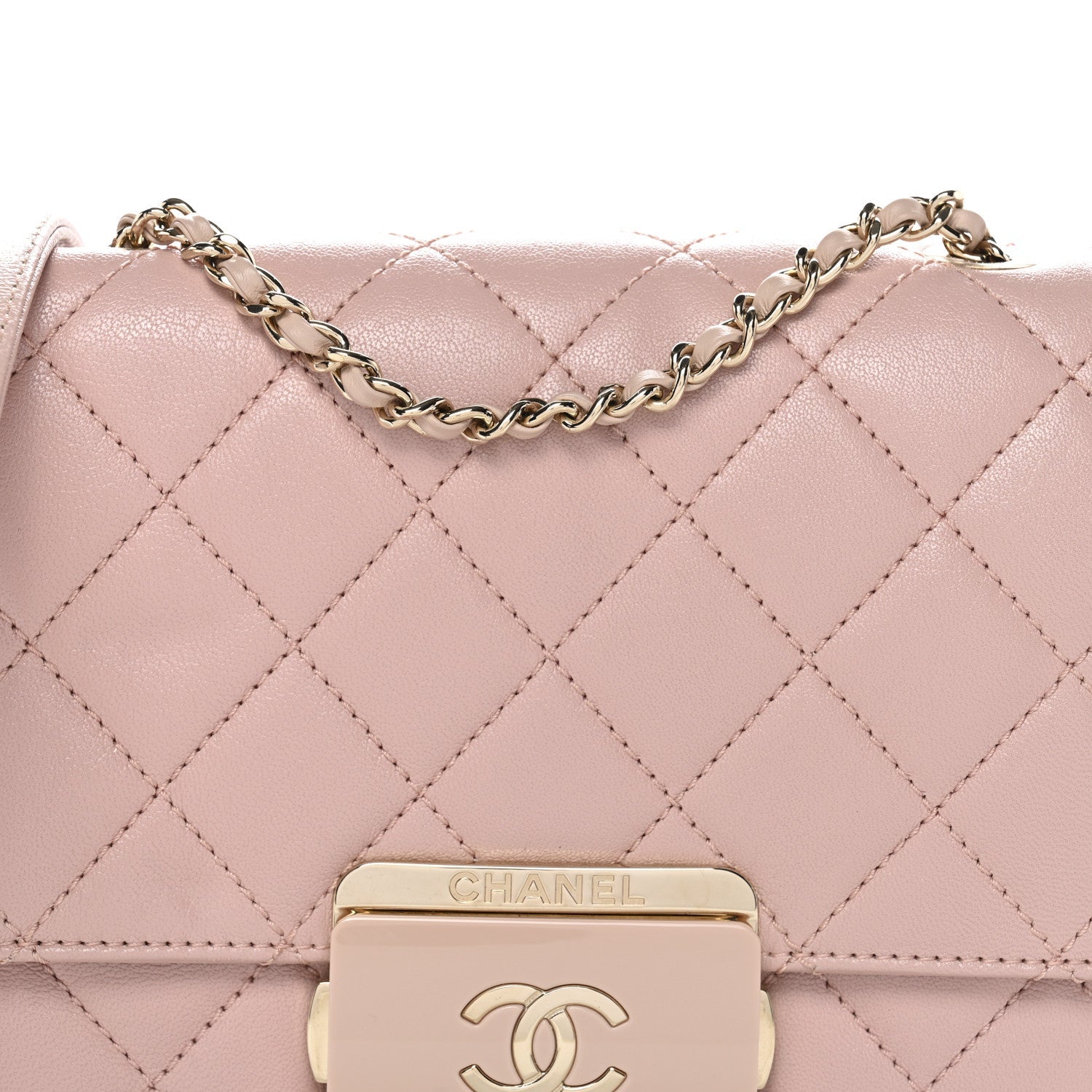 Sheepskin Quilted Beauty Lock Flap Pink