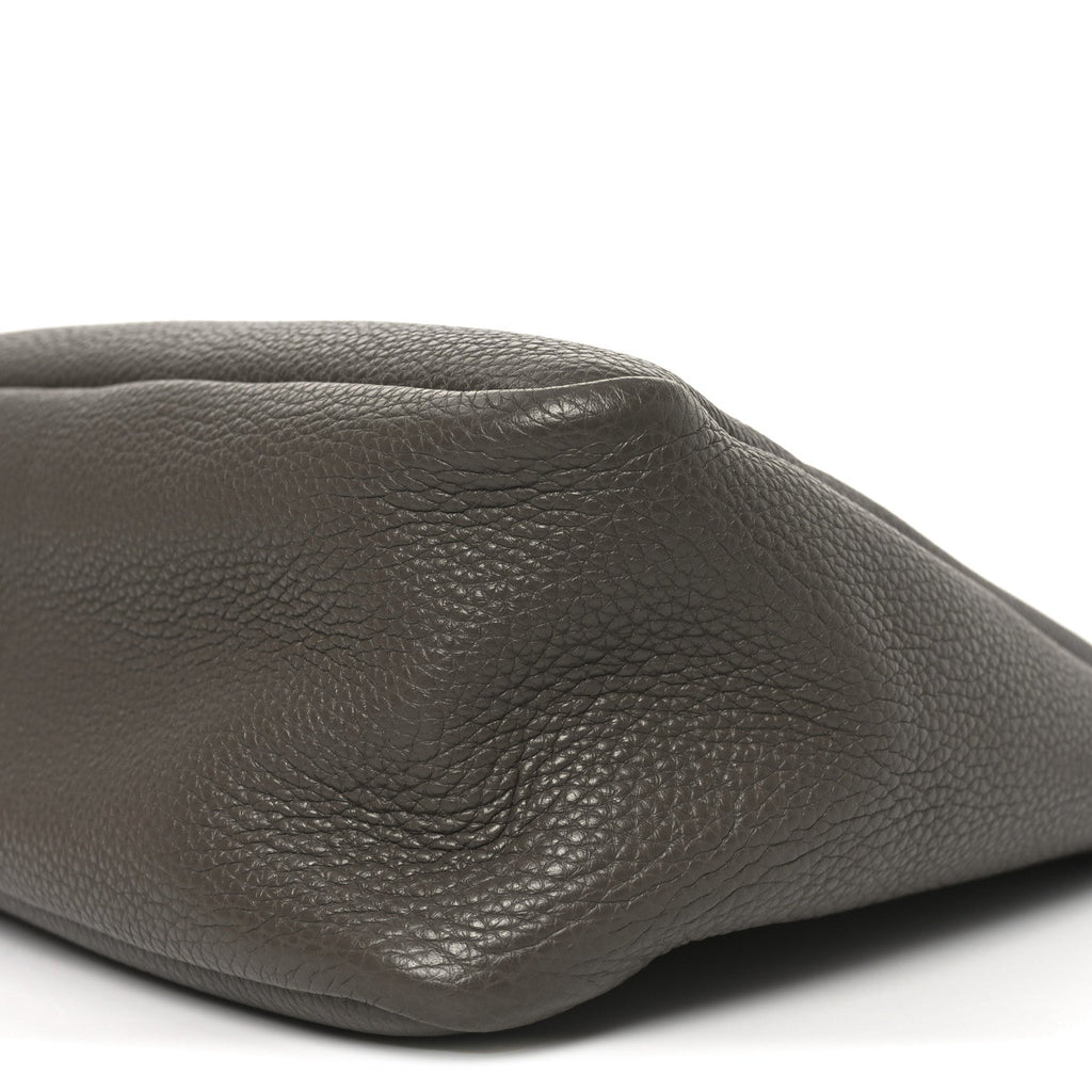 Vitello Daino Soft Medium Zippered Top Handle Bag Bambu