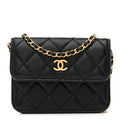 Lambskin Quilted Pearl Crush Clutch With Chain Black