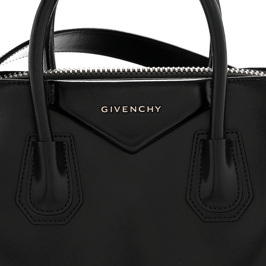Shiny Lord Calfskin Small Antigona Black