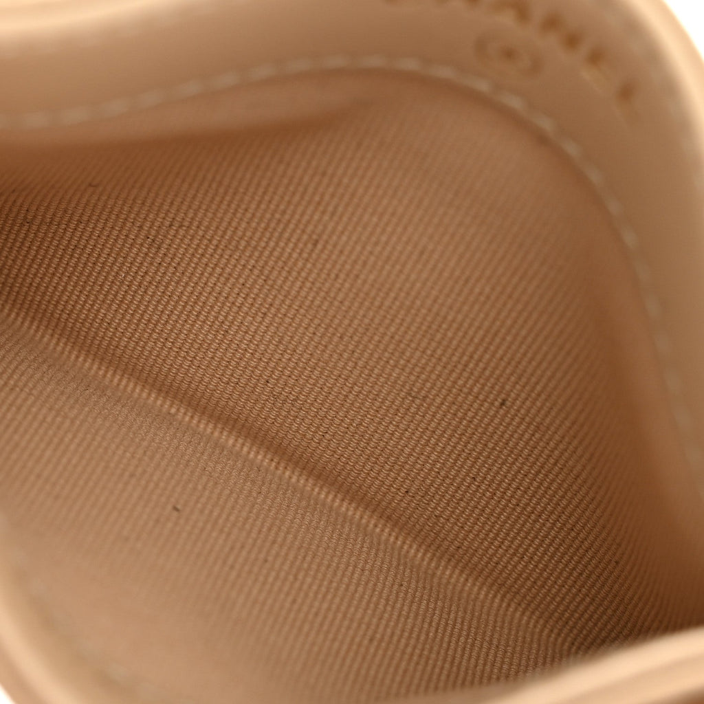 Caviar Quilted  Holder Beige