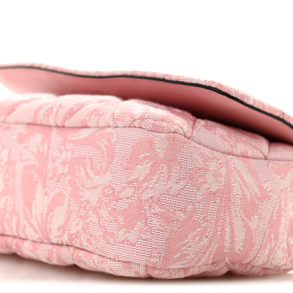 Baroque Jacquard Quilted Small Medusa Shoulder Bag Baby Pink