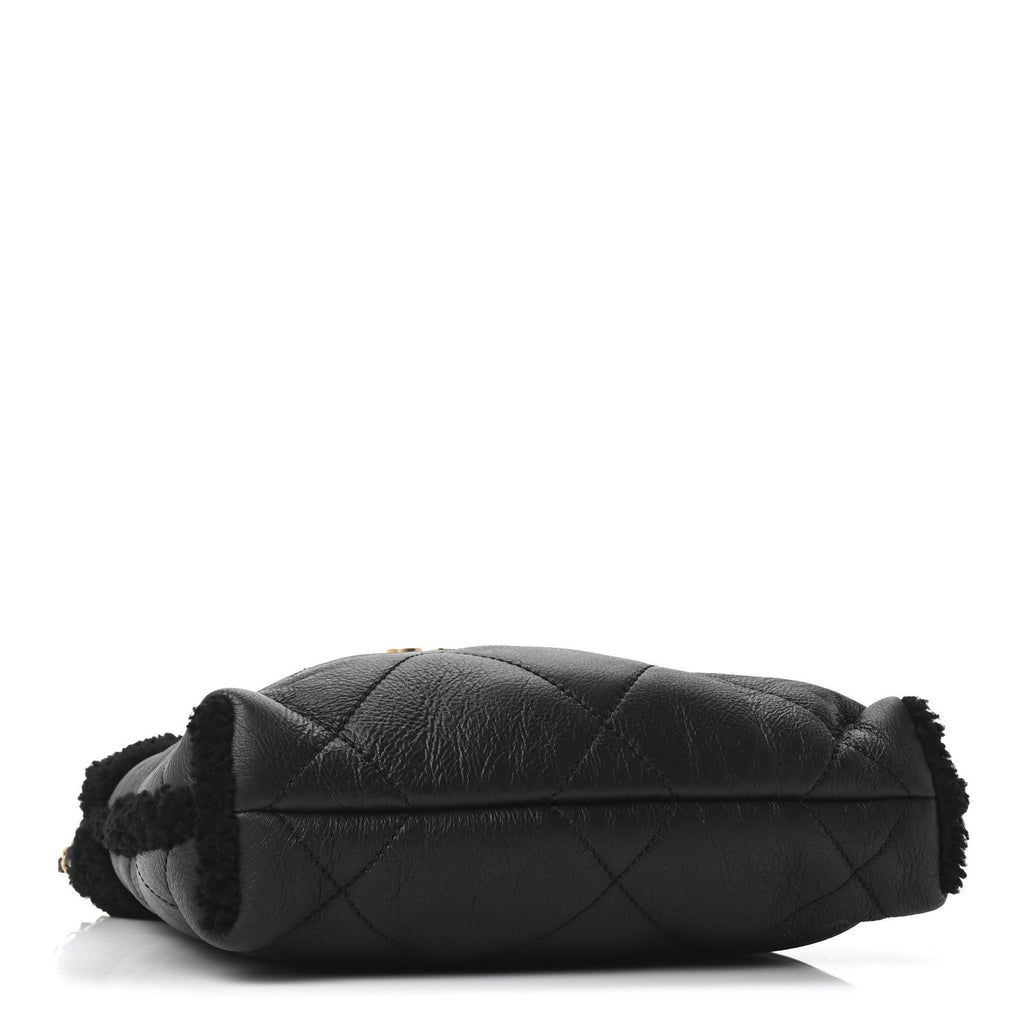 Aged Lambskin Shearling Quilted Small Chanel 22 Black