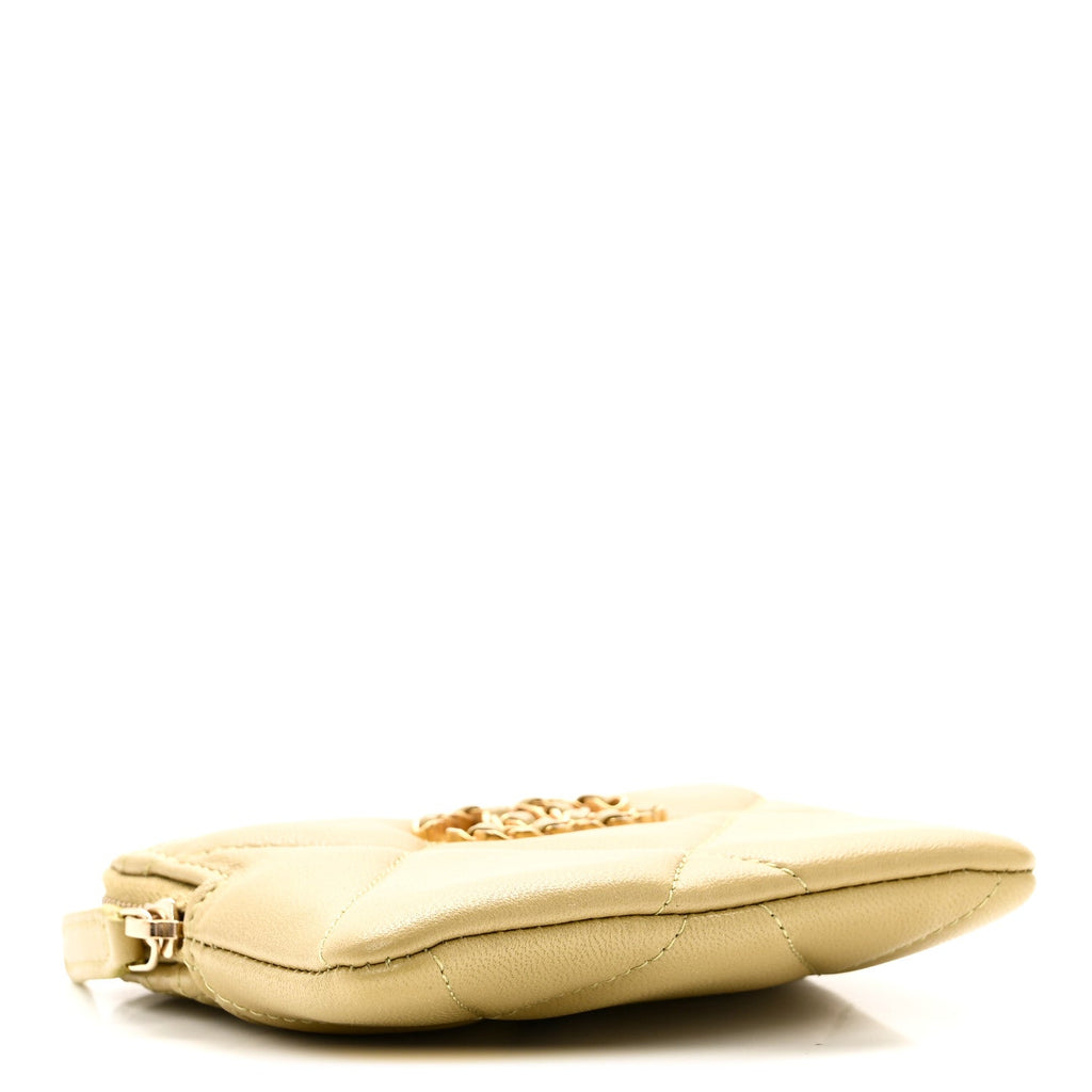 Lambskin Quilted Chanel 19 Zip  Holder Wallet Light Green