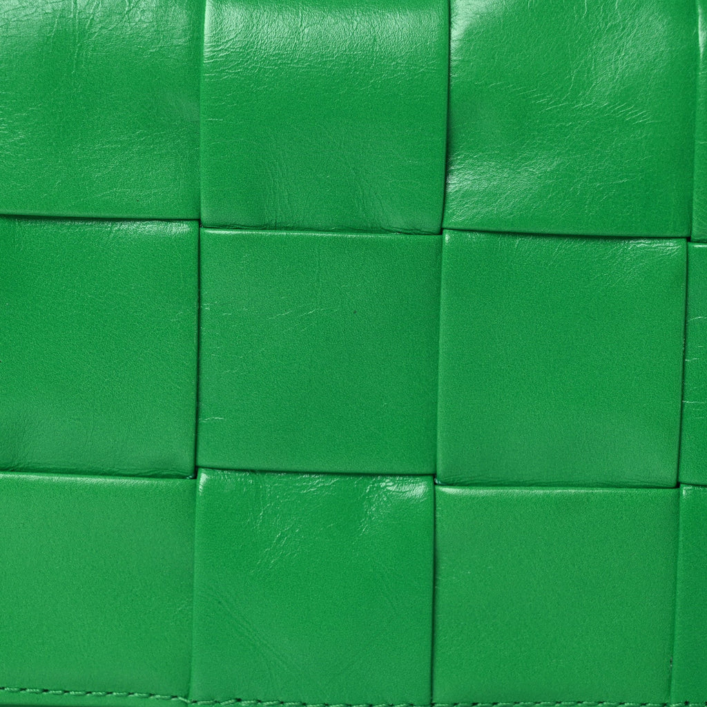 Paper Calfskin Maxi Intrecciato Small Cassette Crossbody Bag Grass