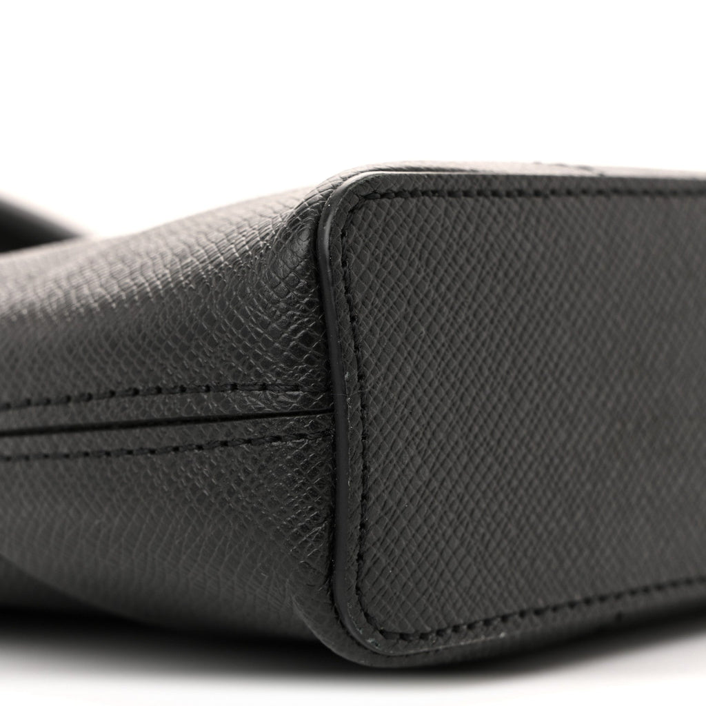 Taiga Slim Briefcase Black