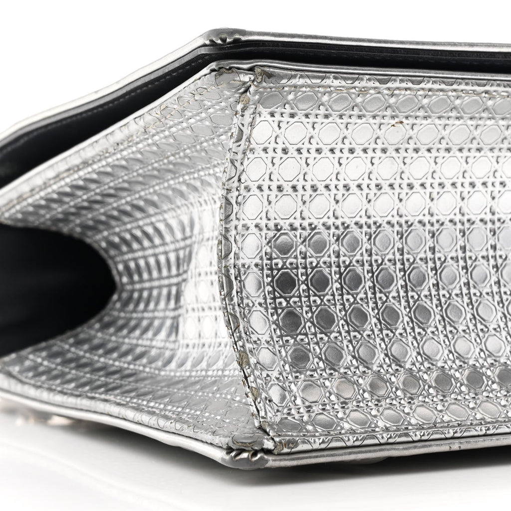 Metallic Patent Micro-Cannage Medium Diorama Flap Bag Silver