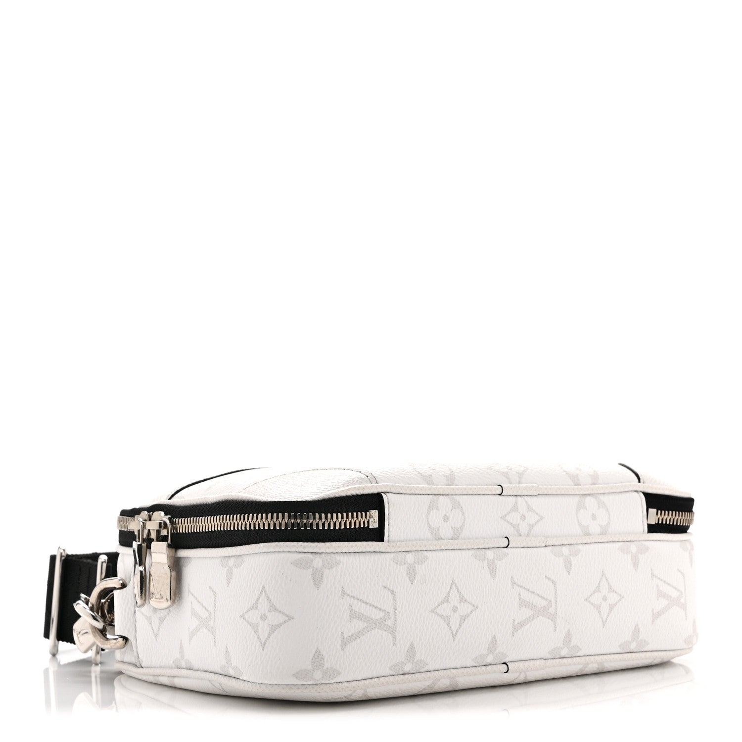 Taiga Monogram Alpha Messenger Optic White