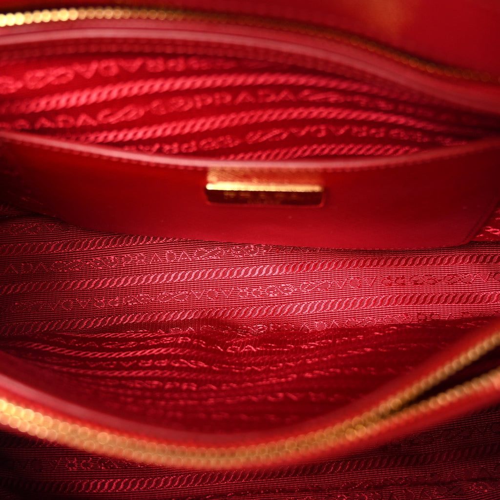 Saffiano Vernice Medium Promenade Tote Rosso