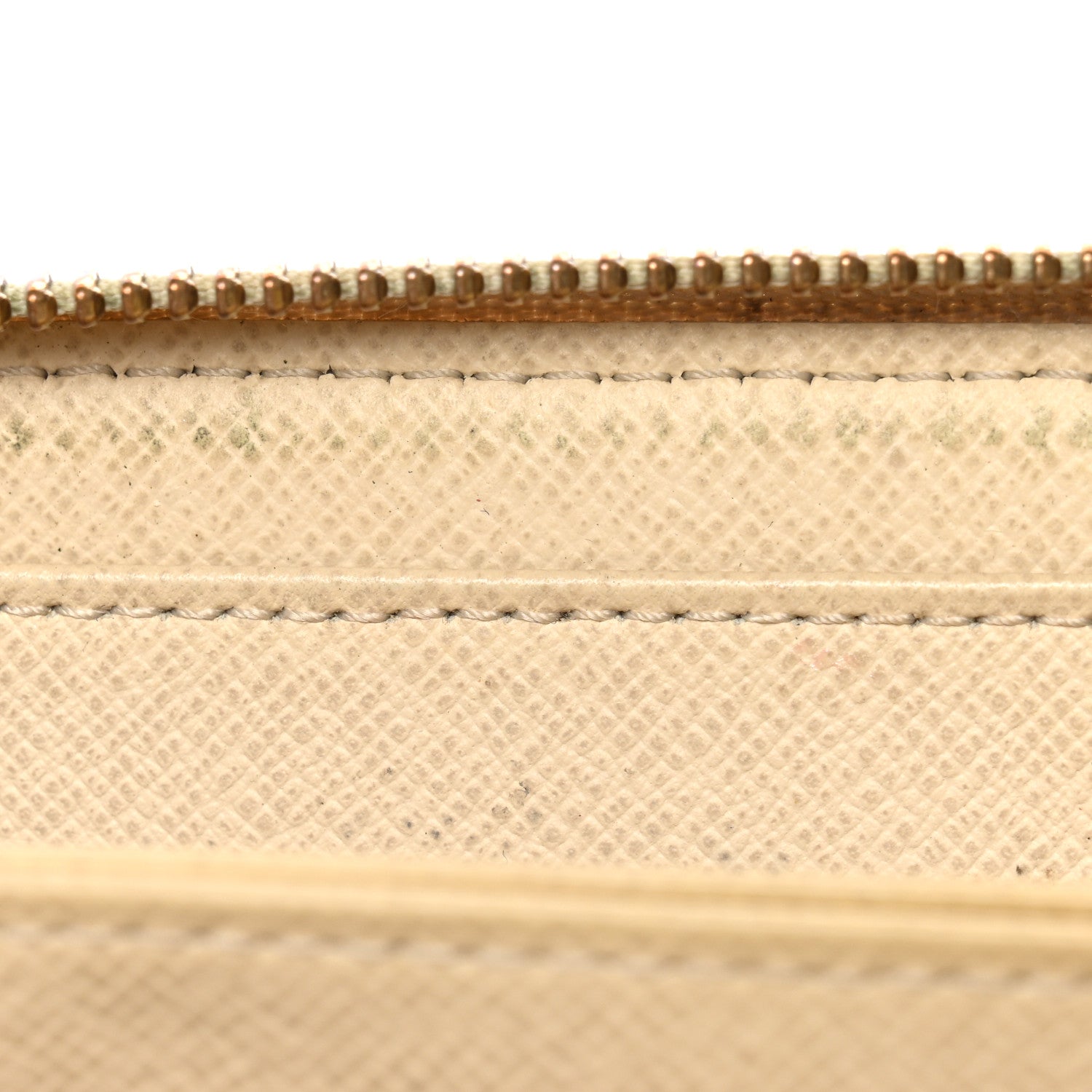 Damier Azur Zippy Wallet