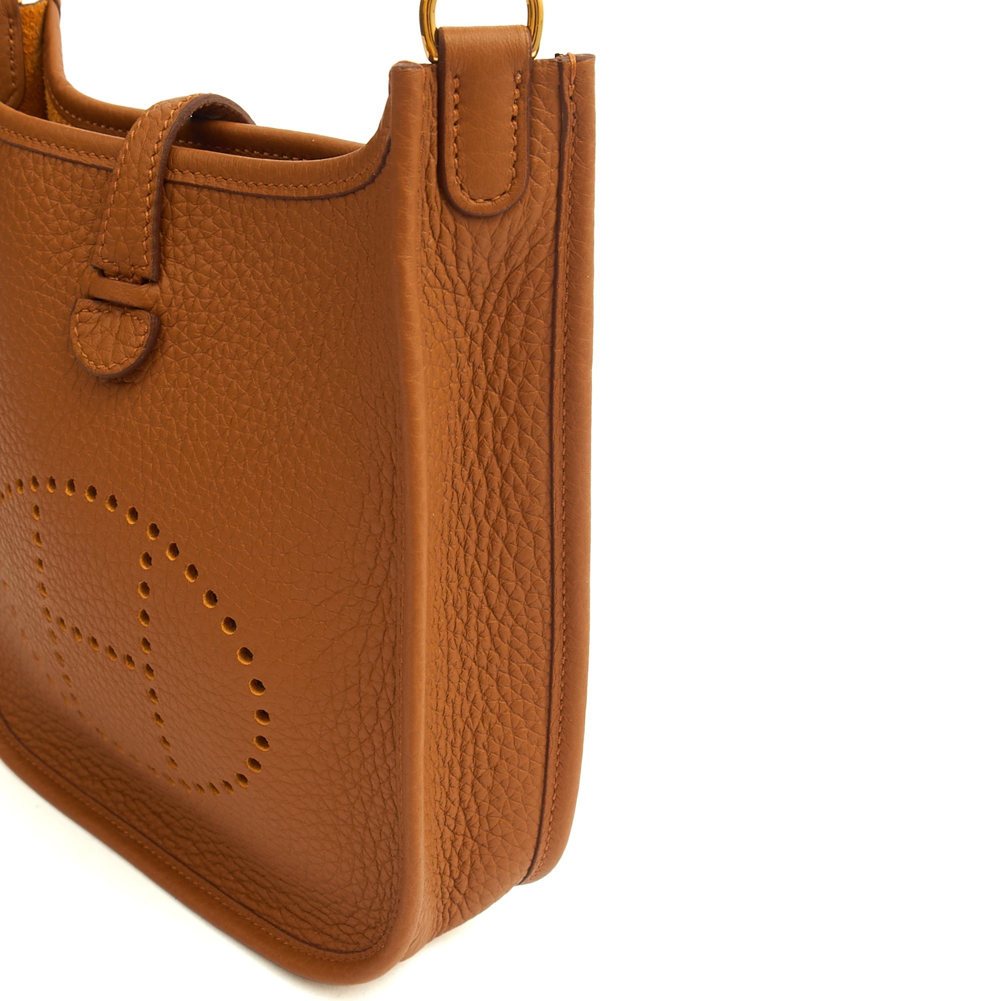 Hermes Cross Body Evelyne 16 in Gold, Togo Leather