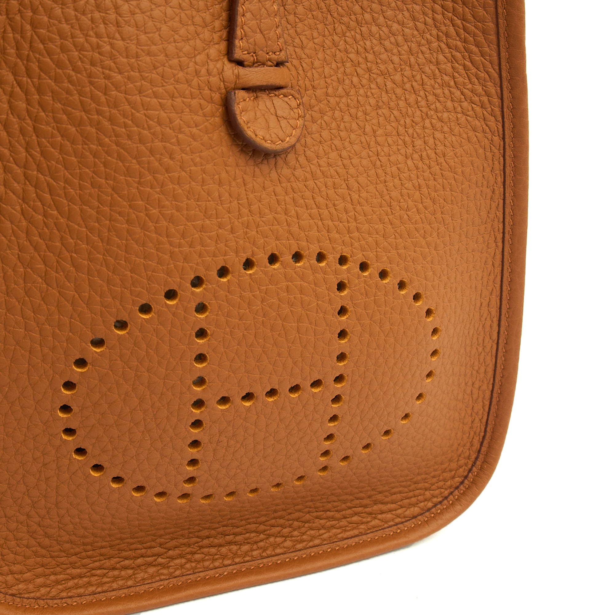 Hermes Cross Body Evelyne 16 in Gold, Togo Leather